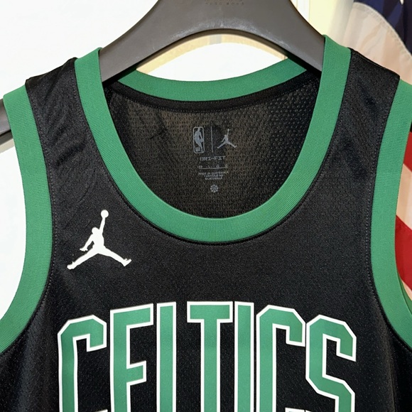 Celtics Jersey - Picture 4 of 5